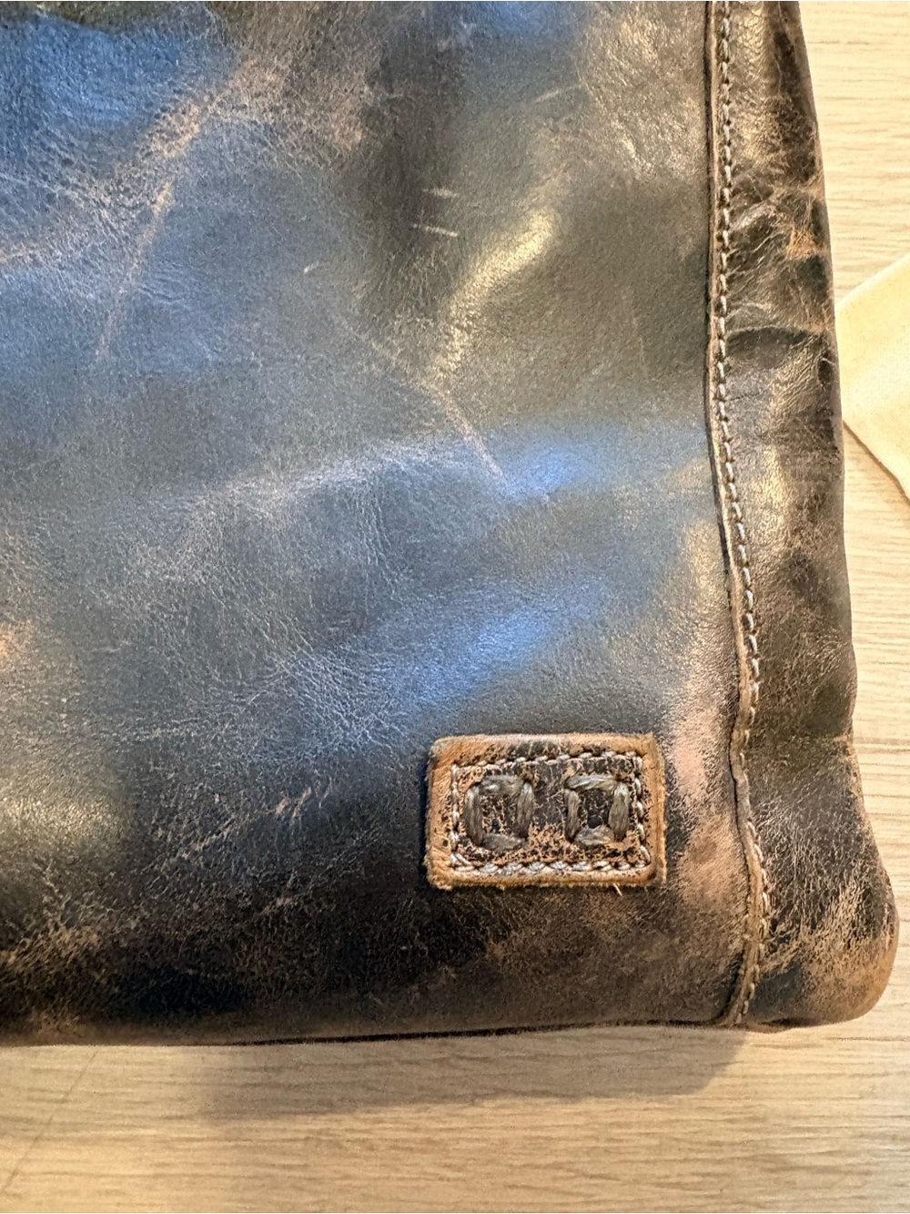 BedStu Aiken Crossbody Bag - Picture 2 of 7